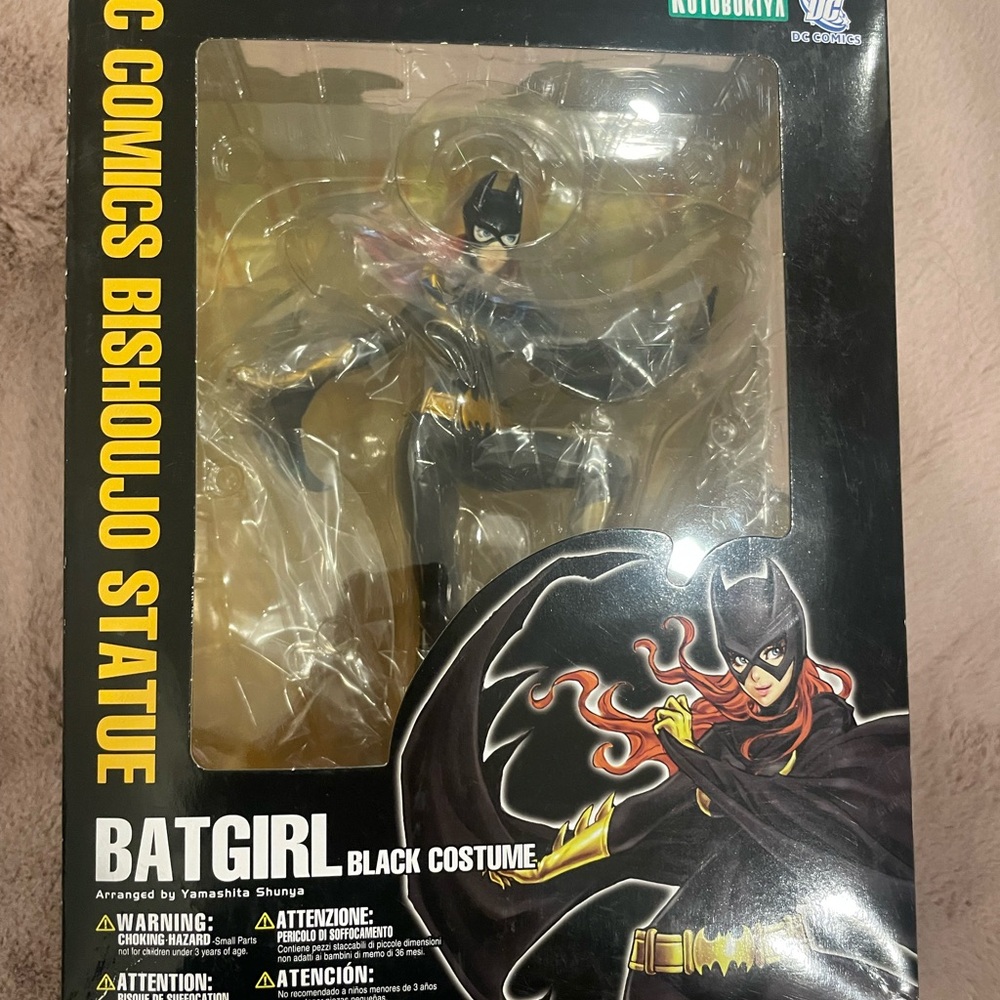 Kotobukiya Bishoujo Statue DC Comics Batgirl Black Costume Sealed Box